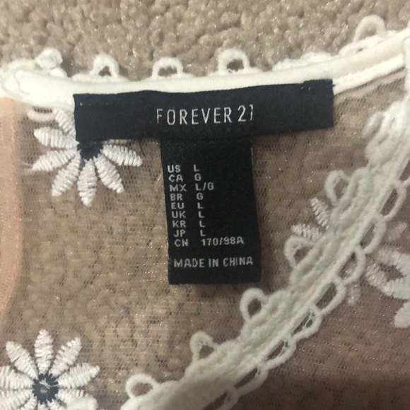 Never worn sheer flower crop top - Picture 2 of 2